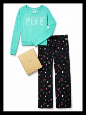💕ⓅⒾⓃⓀ ⓋⓈ Sleepwear 2 Piece Set NEW IN ORIGINAL BOX💕
